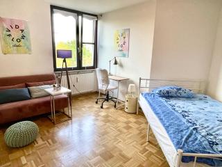 Großes Privatzimmer in Messe und Oktoberfest Nähe - Munich - 2