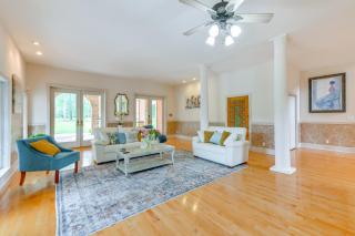 Spacious Georgia Vacation Rental with Large Deck - - 5