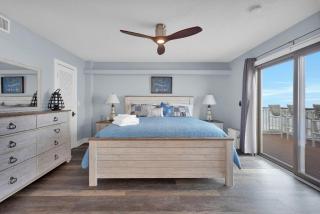 SA101 Beachfront directly on the sand! - 2