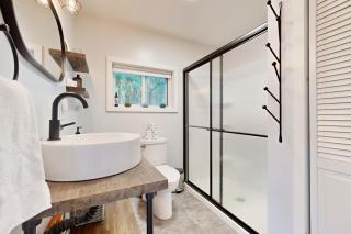 Dark Harbour Cottage - Vassalboro - 1
