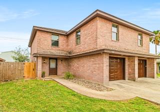 Spacious 3BR Home Near SPI Beach & Restaurants - Port Isabel - 7
