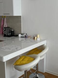 X apartment - Charming 1BR Retreat apartment - Pristina - 1