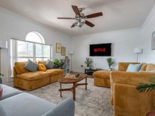 Themed Room - Arcade - Pool - Covered Patio - Davenport - 7