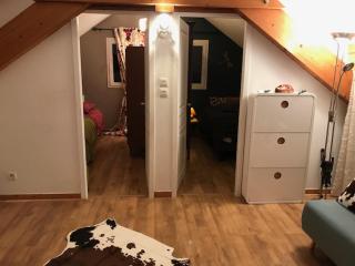 Maison individuelle avec piscine entourée de montagnes - - 2