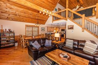 Mountain Loft - Bryson City - 1