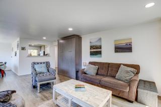 Rockaway Beach House - Walk to Ocean! - 5