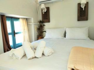 Calliste Nest In Kasonia, Pothia Harbour - 6