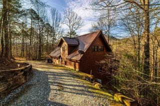 White Tail Hollow - Roundhill - 0