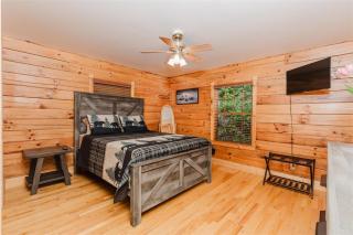 Wally`s Kabin - Whittier - 1