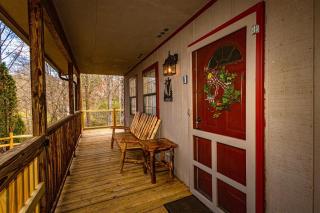 Blue Mist Mountain Retreat - 2