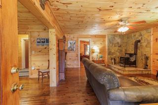 Mama Bear`s Cozy Cabin - Bryson City - 8