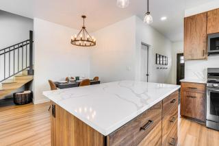 Mtn-View Slopeside Chalet in Granby Ranch! - 2