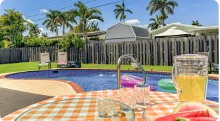 Amazing Home w Heated Pool 8 mins to the Beach - Lighthouse Point - 3