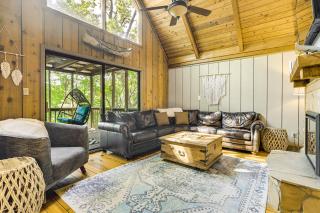 Spacious Jasper Cabin with Decks and Pool Access! - Dawsonville - 7