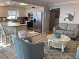 2111 - Shoreline Towers Unit Upgraded Condo- Free Beach Setup! - 9