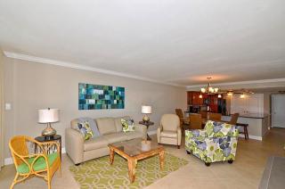 3064 - Shoreline Towers Free Beach Setup Included! - 7