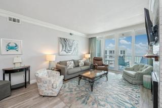 2123 Shoreline Towers 2-bdrm Penthouse Free Beach Setup - 8