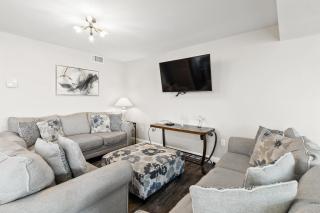 3031 Free Beach Setup 2024 Shoreline Towers - 8