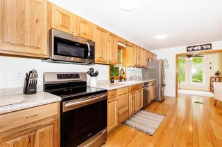 Alarka Creek Farmhouse - 5