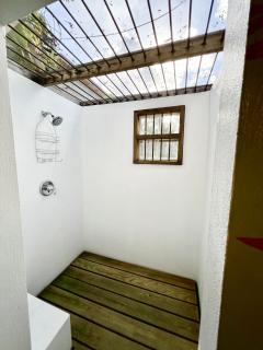 Shalom - Bridgetown - 8