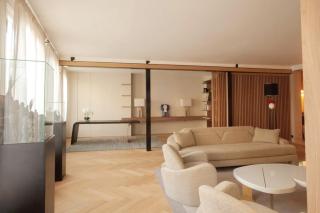 Luxueux Appartement avec balcon, Champs Élysées - París - 8