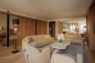 Luxueux Appartement avec balcon, Champs Élysées - París - 9