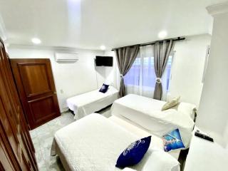 Exclusivos Apartamentos con playa privada - San Andrés - 2