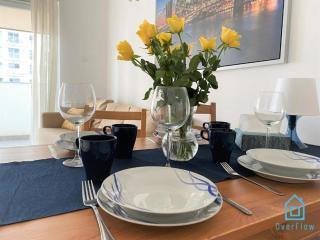 Milky Apartment with Balcony - 3 km to Baltic Sea - Danzig - 0