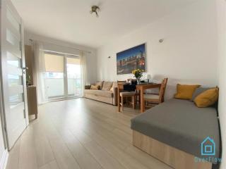 Milky Apartment with Balcony - 3 km to Baltic Sea - Danzig - 9