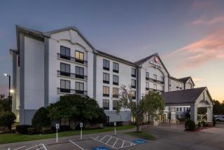 Best Western Plus Sugar Land-Stafford - 1