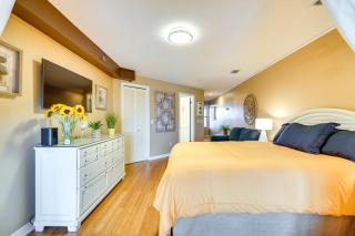 Charming Panama City Studio with Community Pool! - Panama City Beach - 2