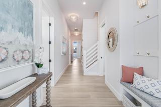 Lakeside Luxury 230 LAK - Mustang Beach - 0