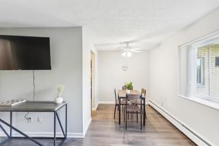Scenic Towers 3020 I Cozy & Comfy I Free Parking - Parma - 7