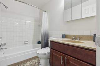 Midtown 3603 I Cozy & Comfy I Free Parking - Parma - 5