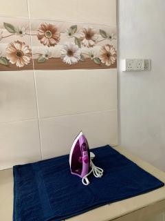 HOMESTAY CIKGU NORa near UTHM KPTM KKTM IPG Moslim onli - Kampong Seri Gading - 1