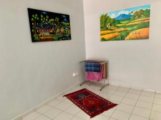 HOMESTAY CIKGU NORa near UTHM KPTM KKTM IPG Moslim onli - Kampong Seri Gading - 4