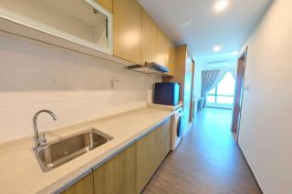 Carnelian Tower Hotel at Forestcity 4110 with WIFI - 9