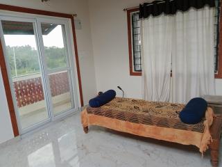 Sri GS Villa gubbachi gudu, Homestay, Villa for stay Near Devanahalli - Dod Ballāpur - 6
