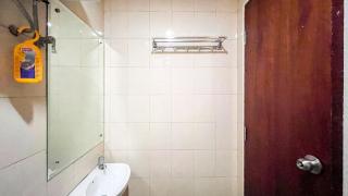 Good Place Studio Apartment at Vida View Makassar By Travelio - 2