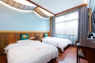Breeze & Alley Inn--Tianmenshan Cableway-English reception-Tourism planing - Zhangjiajie - 6