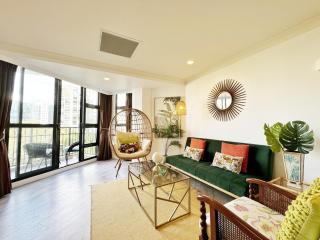 Spacious Park Views with Spa, Pool, Gym, Netflix - Auckland - 4