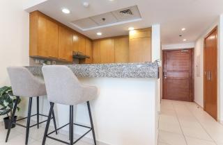Elite LUX Holiday Homes - Modern Elegance Studio in Business Bay Dubai - Dubai - 3