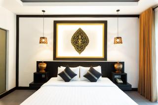 Peak Elite Boutique - 3