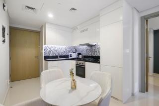 1 Bed in Upscale Neighbourhood Business Bay - Dubai - 4