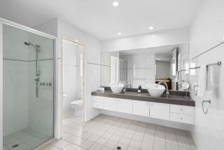 Beecheyana North - Beach Villa with heated pool - 2