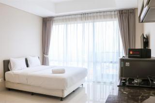 Best Deal and Well Furnished 2BR Bassura City Apartment By Travelio - Jakarta - 0