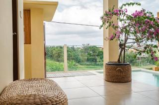 Aaya - 8 Min To Beach, Radiant Villa with Rice Field View - Canggu - 5