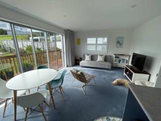 The Blue Beach House - Mangawhai - 2