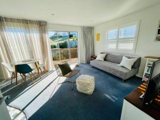 The Blue Beach House - Mangawhai - 1