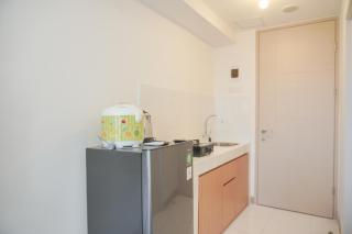Modern and Homey Studio Tokyo Riverside PIK 2 Apartment By Travelio - 6